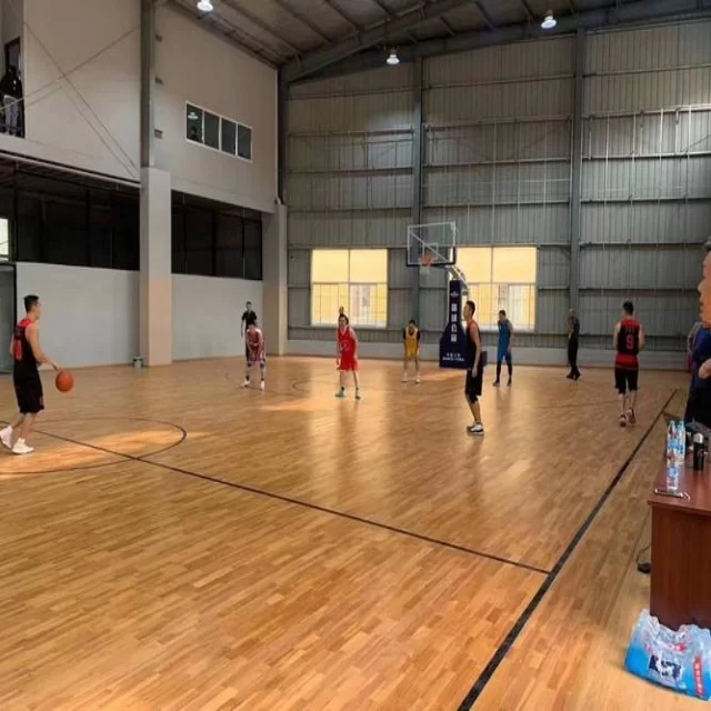 体育产业热点新闻与战术视角深度分析